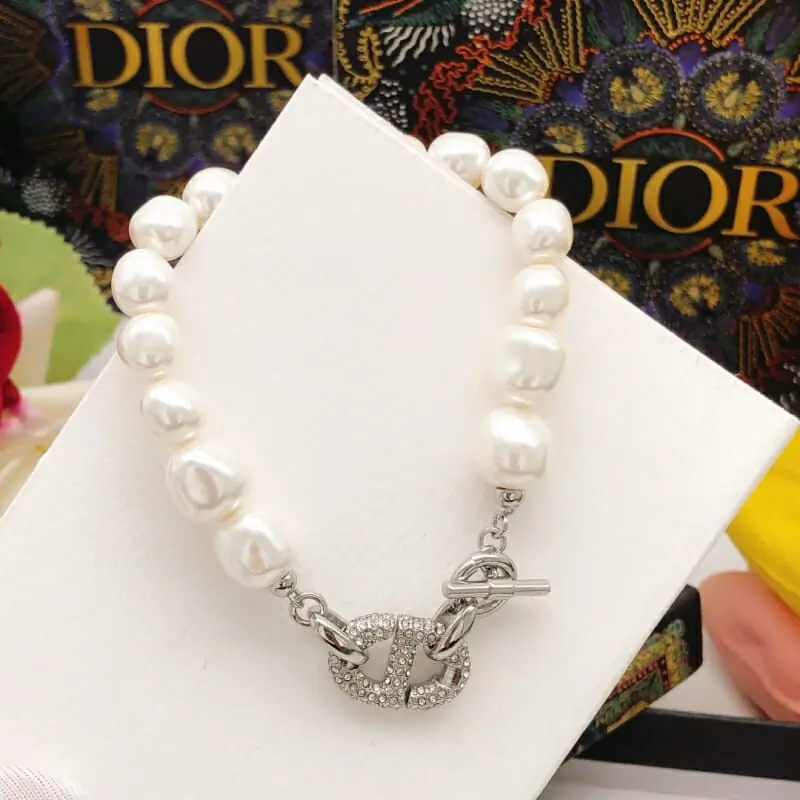 christian dior bracelets pour femme s_12344442